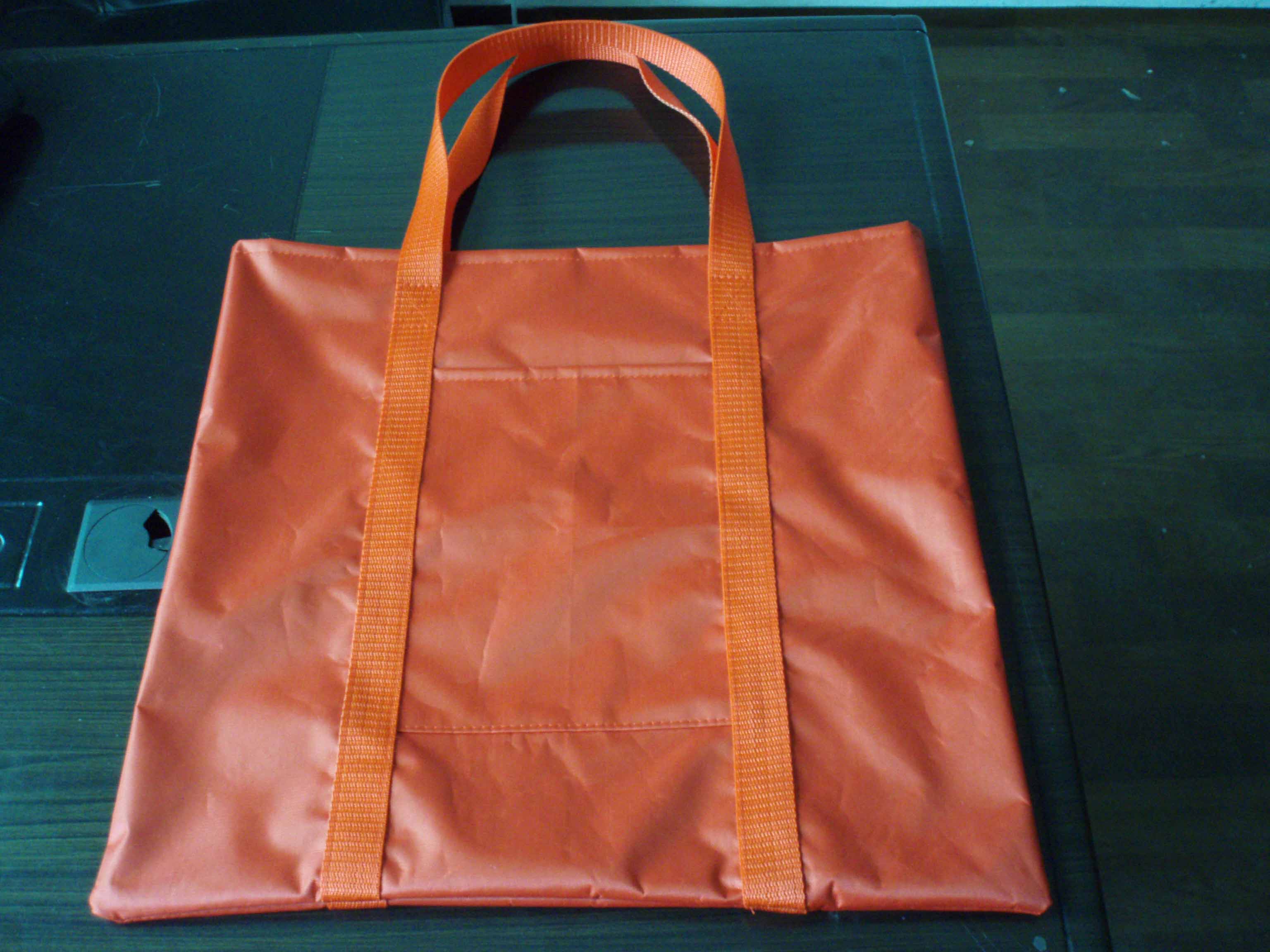 http://haibeibag.com/pbpic/Polyester Bag/14977-2.jpg